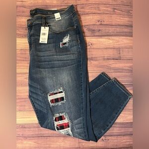 Judy Blue Plus Distressed Skinny Jeans with Red Plaid Patch